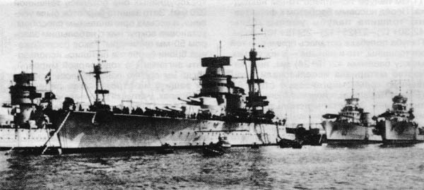 .  5-  (V Divisione Navale)  . 1939 .    (Giulio Cesare)     (Conte di Cavour). 