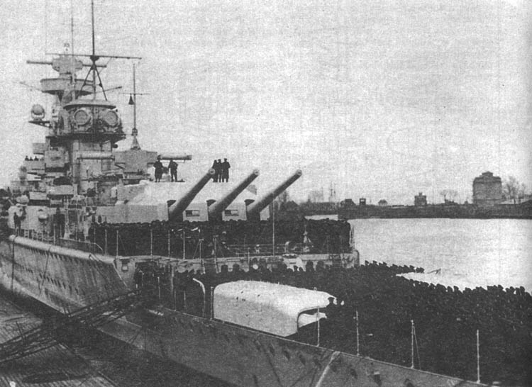 .   "  " ("Admiral Graf Spee")     .